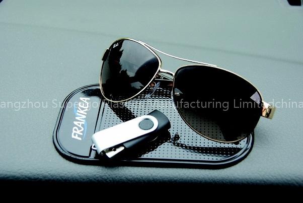 Auto Anti Slip Pad