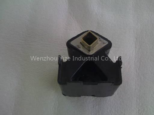 Mount / Left Trans