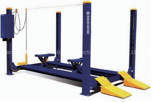 Wheel Aligner lifts / Four post car lift