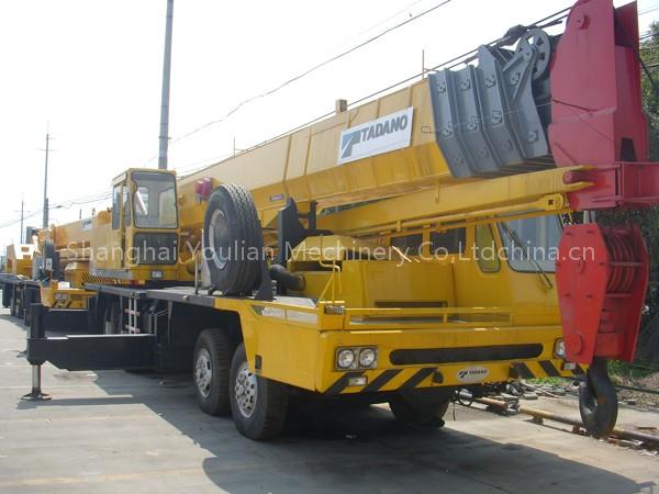 TADANO TG-550E CRANE
