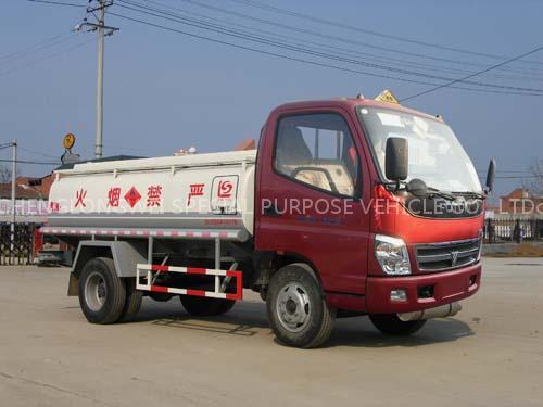 Re-fuel Tanker transportation truck