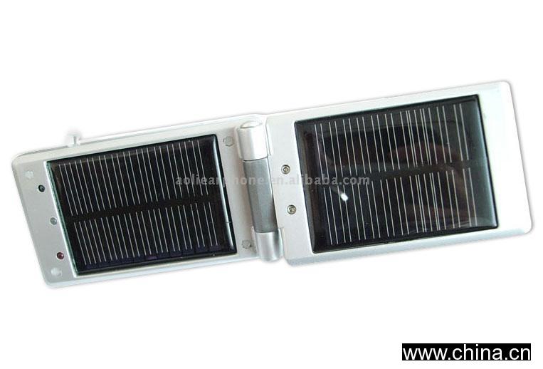 Foldable Solar Emergency Charger
