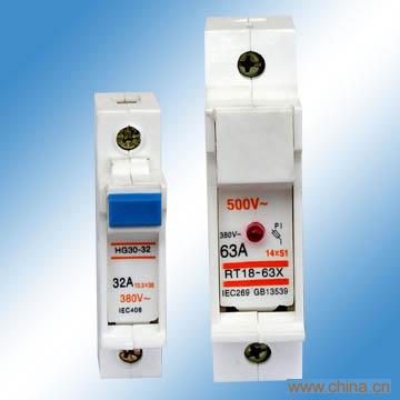 Plastic Casing Breaker