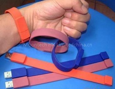 USB Bracelet