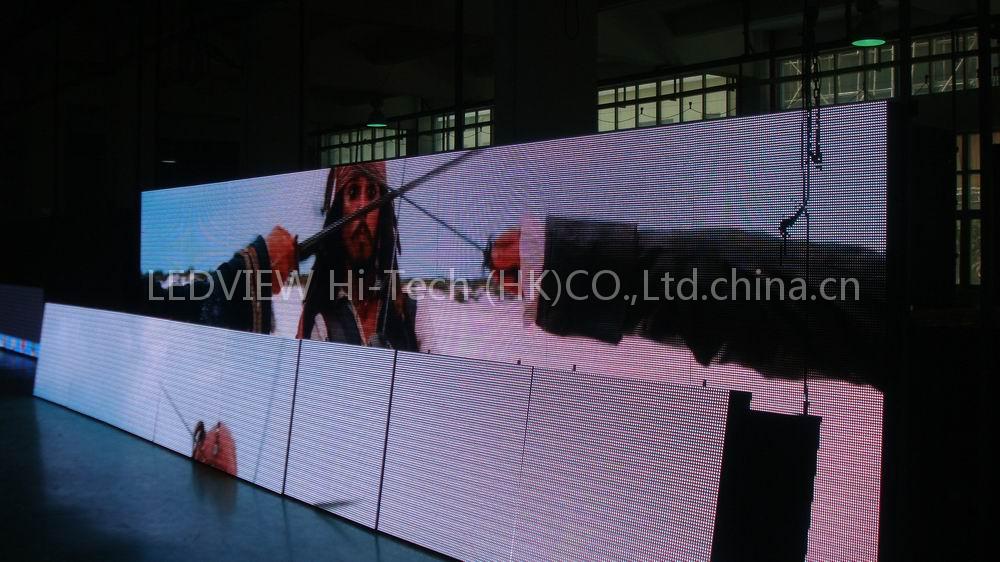 LED DISPLAY