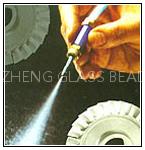 blasting glass beads