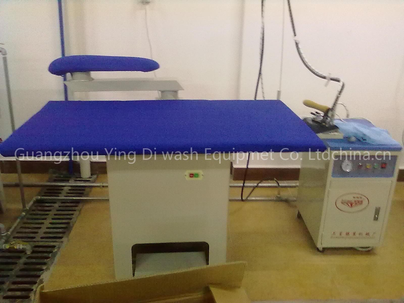 Multifunctional ironing table/steam ironing table