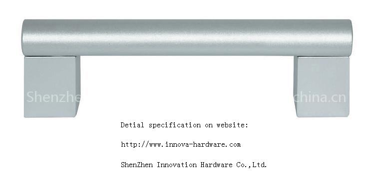 Boss handle|steel handle|stainless steel handle|zinc alloy handle|ORB finish handle|ceramic handle|furniture fitting|furniture hardware|kitchen fittings