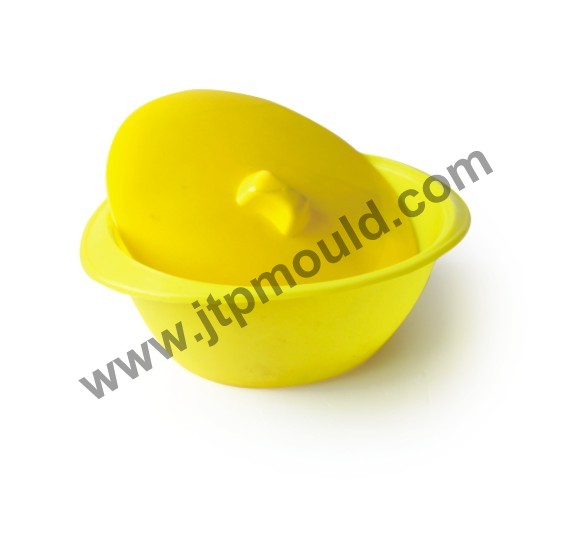 Plastic mould for fruit basket