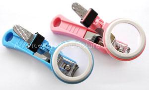Nail Clippers With Magnifier