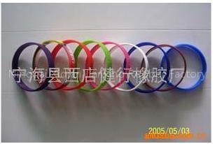 The supply of silicone bracelet