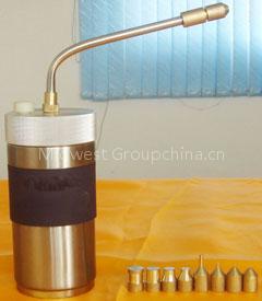 Liquid nitrogen gun / cryotherapy device