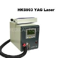 Laser beauty machine