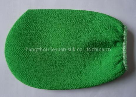 cleaning glove