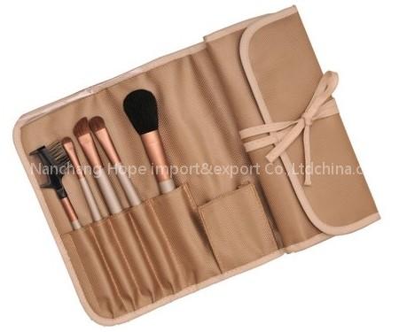 Natural hair kabuki brush set