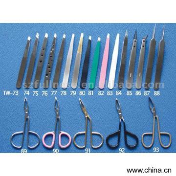 Tweezers