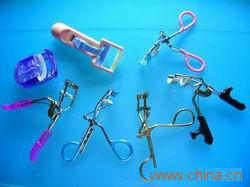 Eyelash curlers