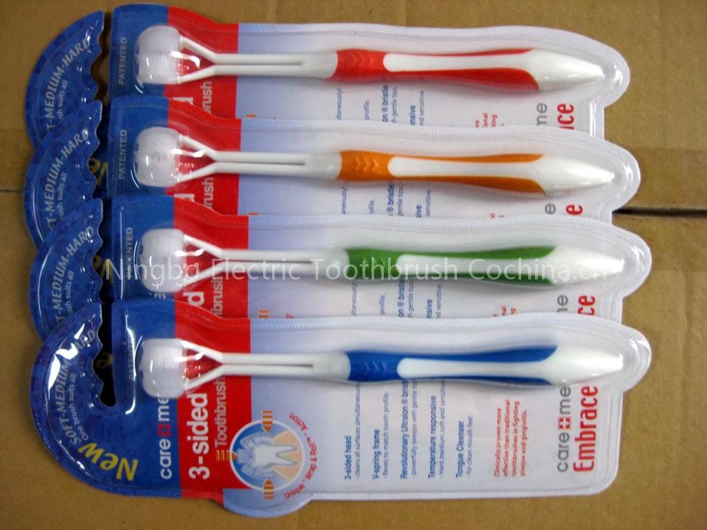 Triple heads manual toothbrush