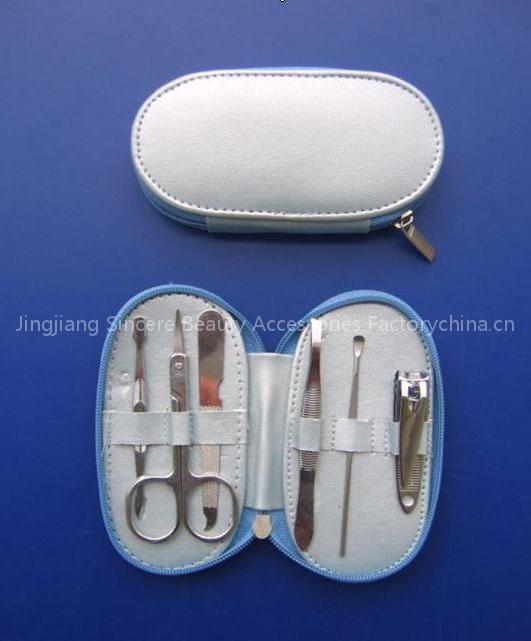 manicure and pedicure kit, manicure and pedicure tools