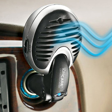 Car Pulg-In Ionizer and Charcoal Deodorizer