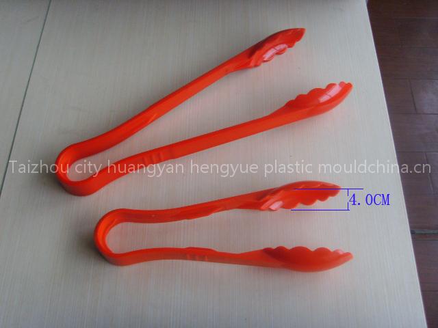 Ice tongs