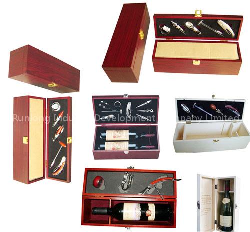 Wine Box with Accessories