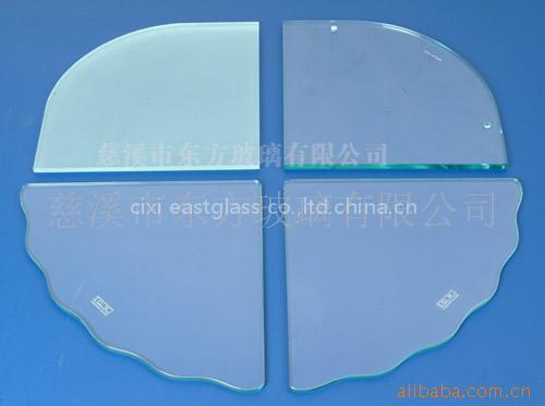glass for sanitary ware