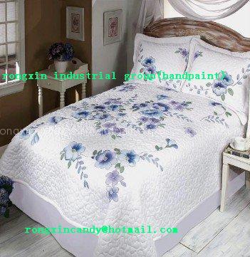 Handpainting Wedding Bedding