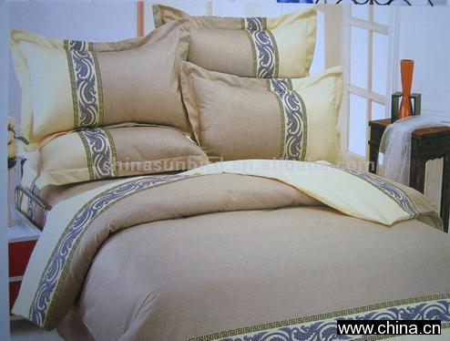 Printed Comforter Set