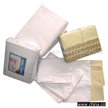 Hotel Bedding