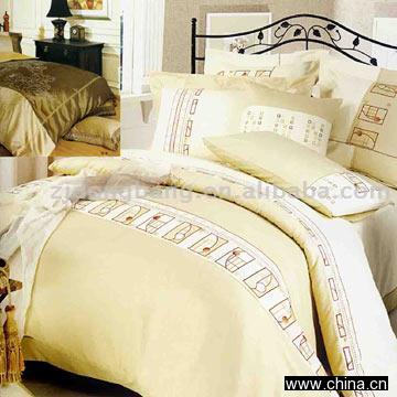4pc Printed Bedding Set