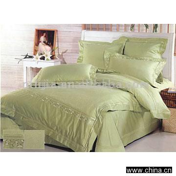 Embroidered Comforter Set
