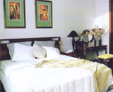 silk quilt