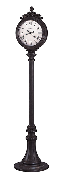 Canada Lamp Post Clock