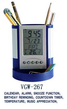 Calendar with Pen Holder