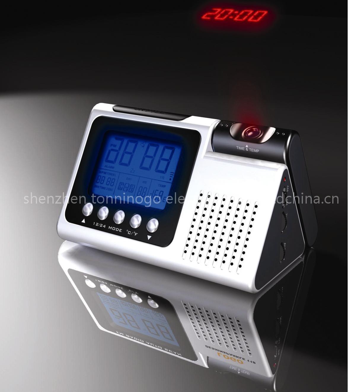 PROJECTIVE CLOCK WITH AM/FM RADIO