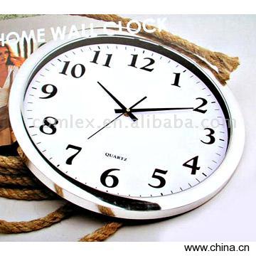 18" Wall Clock