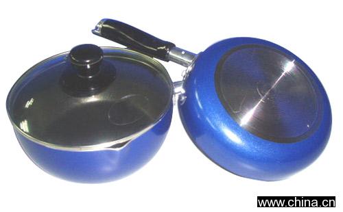 Aluminum Saucepan with Glass Lid