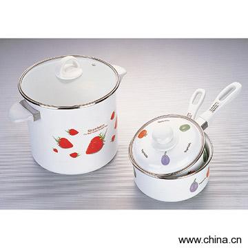 Sauce Pots & Pans