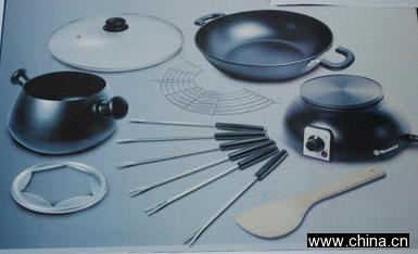 Electric Wok with Fondue Set