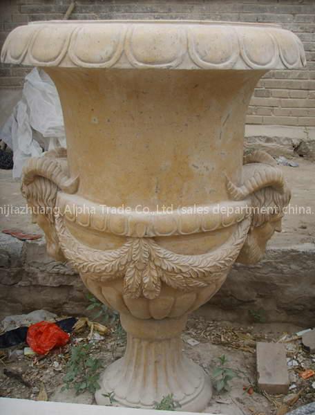 garden used flowerpot or urn