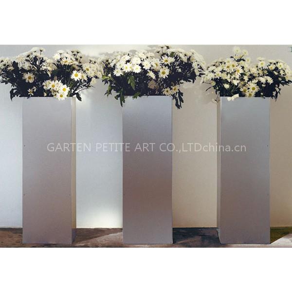 garden planter & flower pot