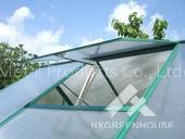 Automatic vent opener for greenhouse