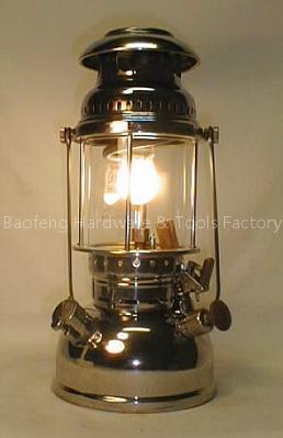 Gold Anchor Kerosene Pressure Lantern