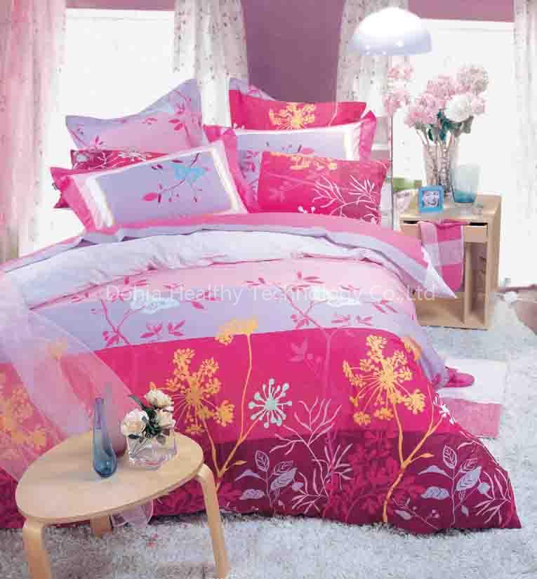 Bedding Set with modern pattern