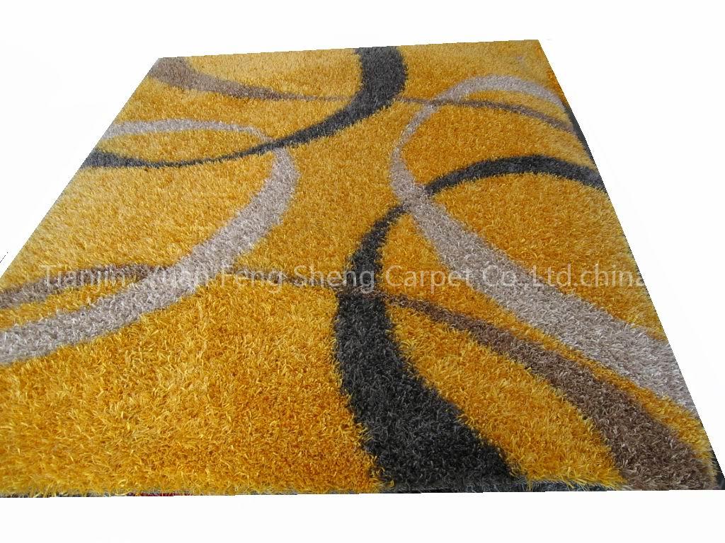 Chinese Knot and Silk Carpet 092