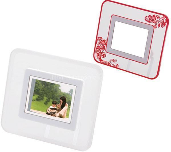 2.4" digital photo frame