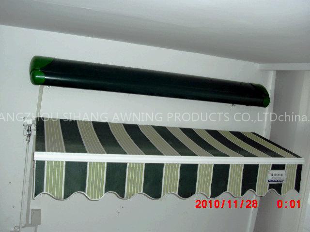 011 Economic Retractable Awning