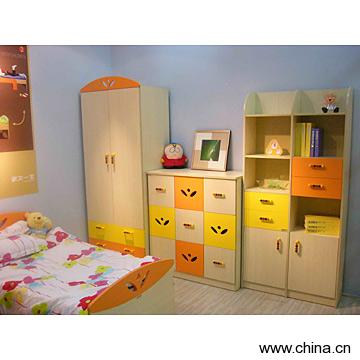 Bedroom Furniture Set