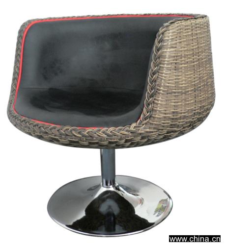 Faux Rattan Swivel Chair (NJ618)